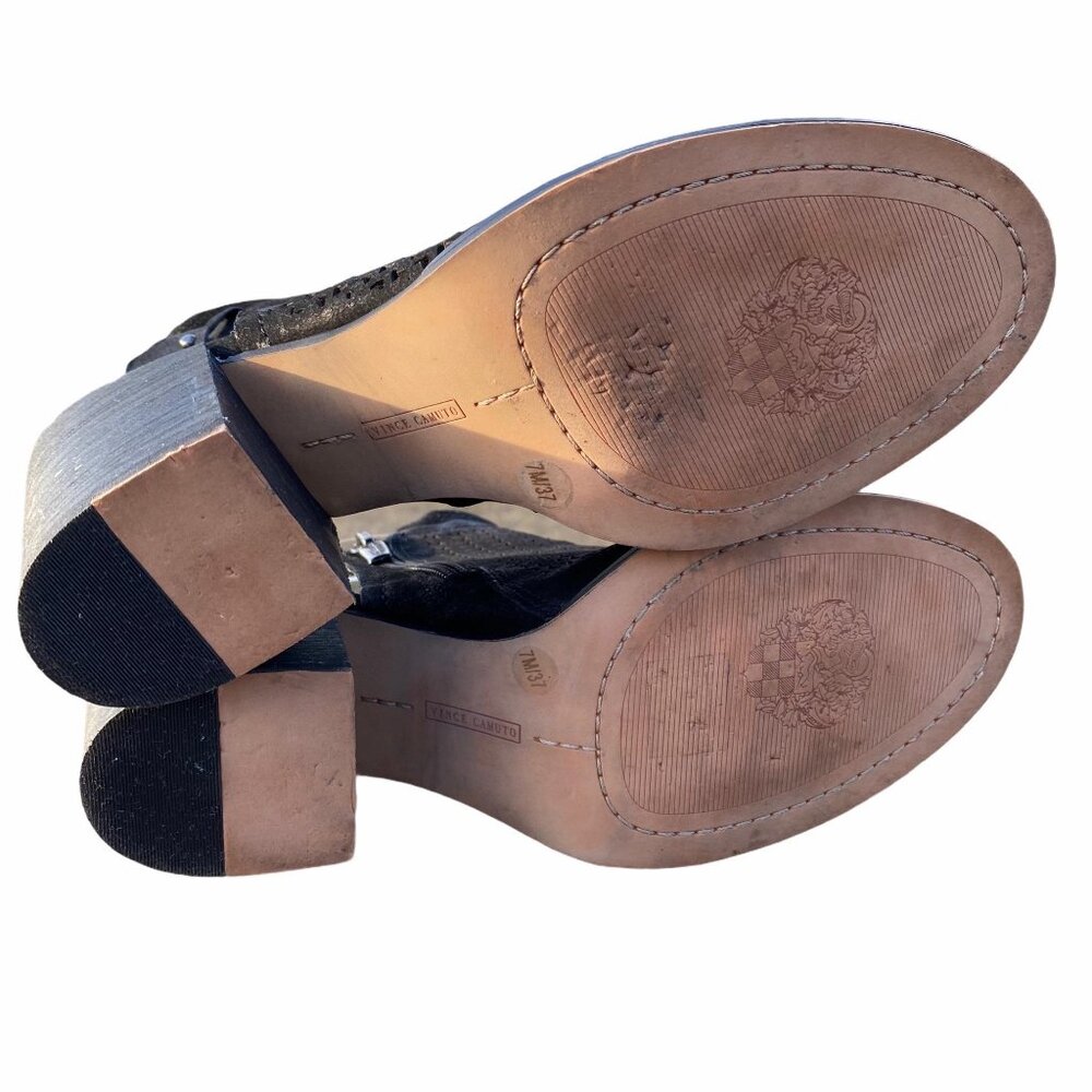 Vince Camuto Keannie Sandal Black Laser Cutout Leather Open Toe Block Heel 7M 37 - Picture 6 of 12